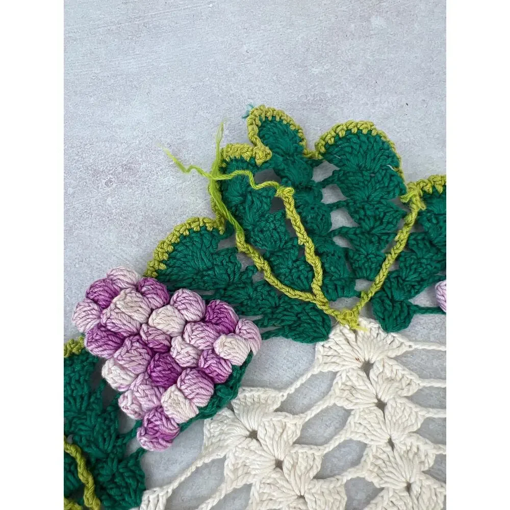 Vintage‎ Attic Treasure Handmade Crochet Grape Doily Art Nouveau 13”